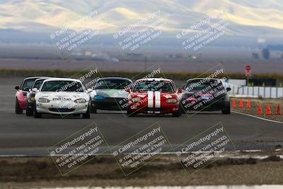 media/Nov-16-2025-CalClub SCCA (Sun) [[2975c16dfc]]/Group 4/Turn 1/
